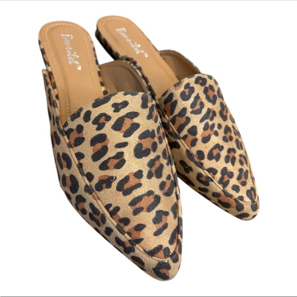 Bonnibel Women’s Leopard Print Pointed Toe Mules Size 7 1/2